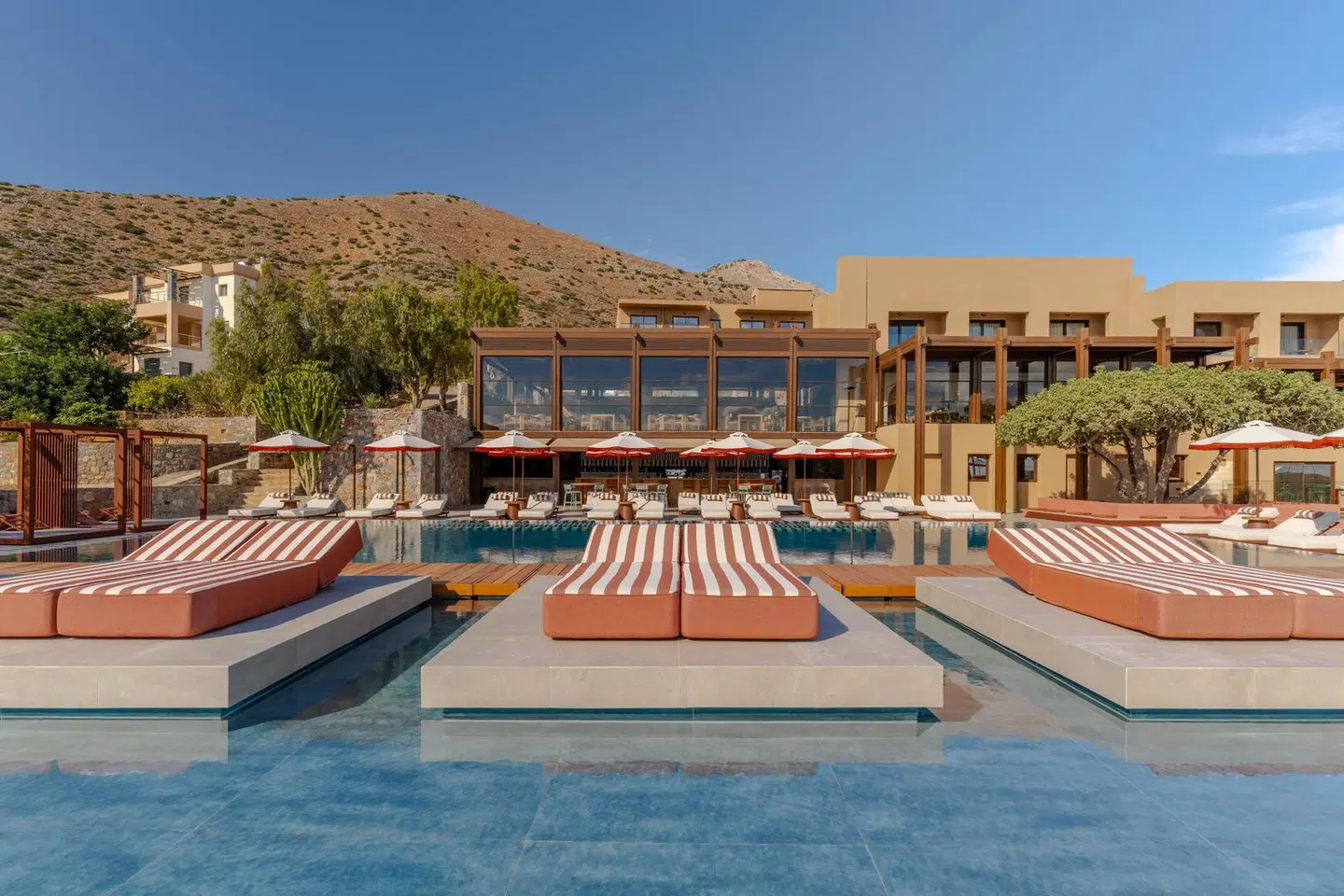 INNSiDE by Melia Elounda OUTDOOR_POOL