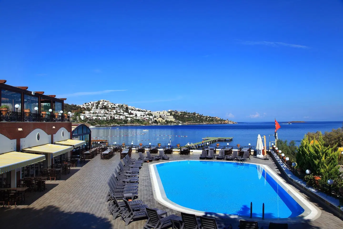 Fleur Bay Resort (ehemals Cactus Fleur Beach) OUTDOOR_POOL