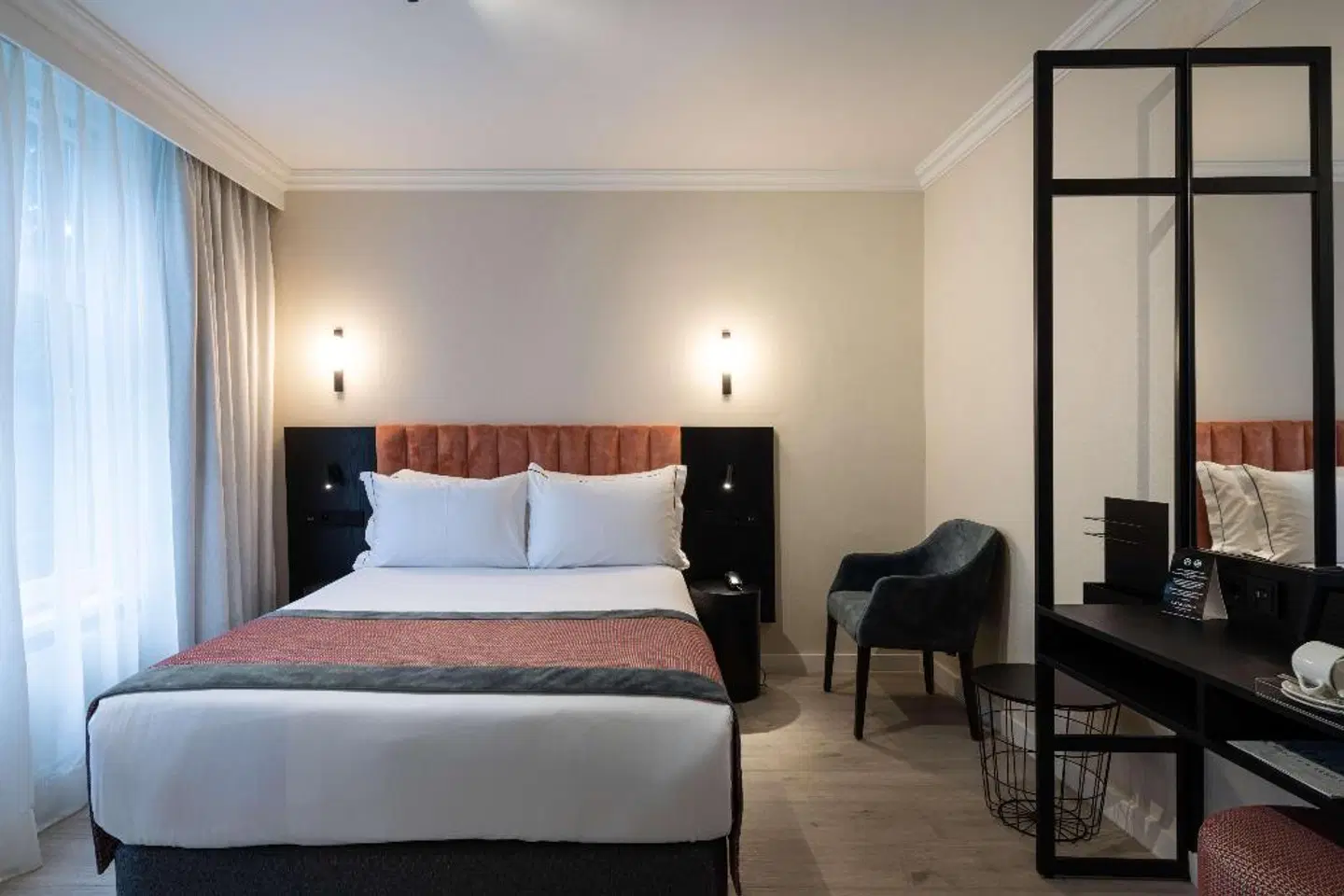 Catalonia Vondel Amsterdam ROOM_EXAMPLE