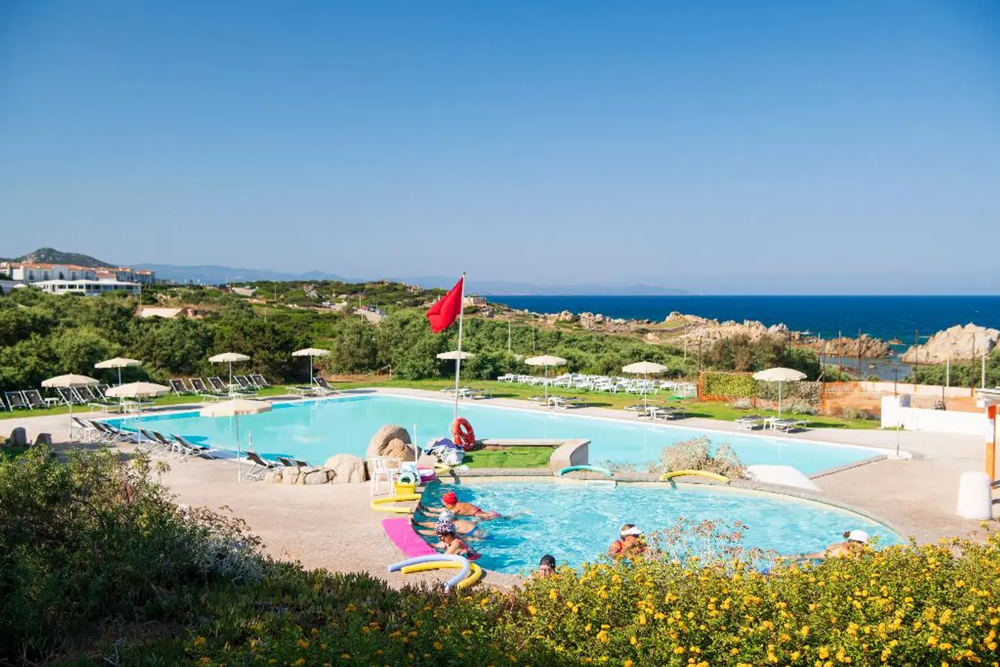 Residence Baia Santa Reparata OUTDOOR_POOL