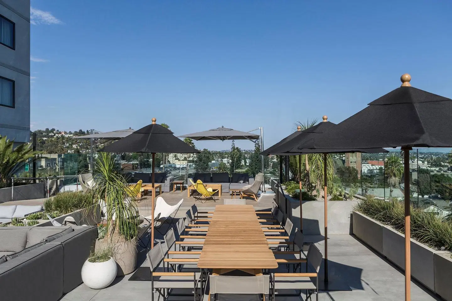 Kimpton Everly Hotel by IHG Terrasse