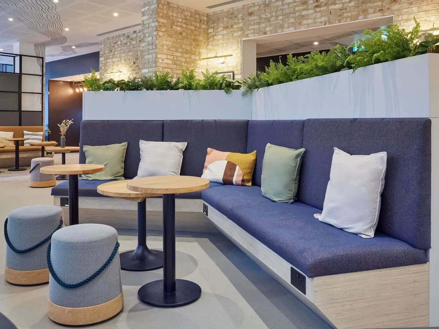 Aparthotel Adagio London City East Bar