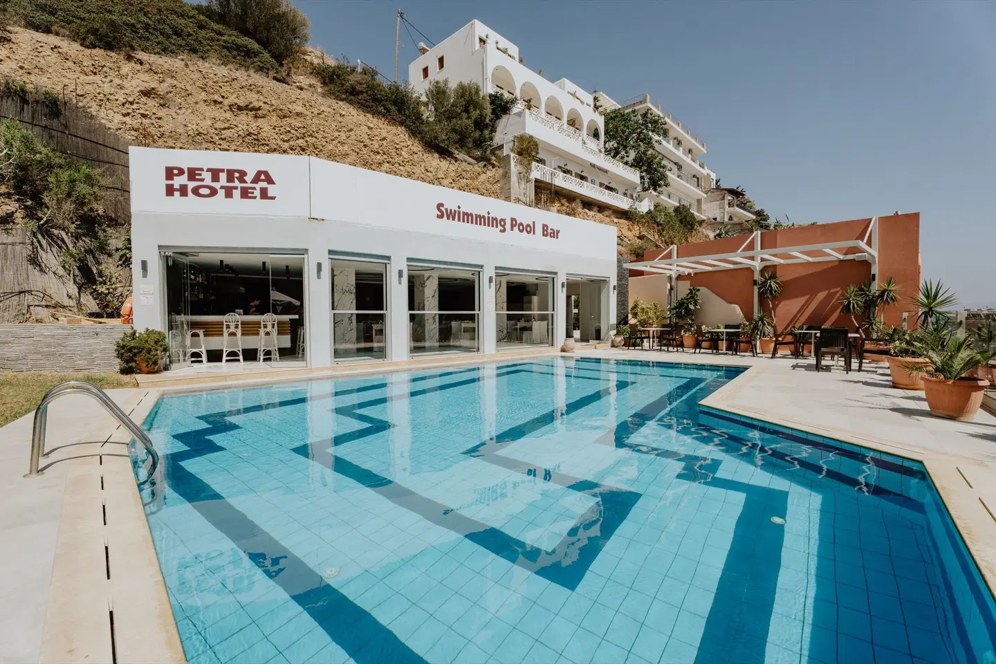 Petra Hotel OUTDOOR_POOL