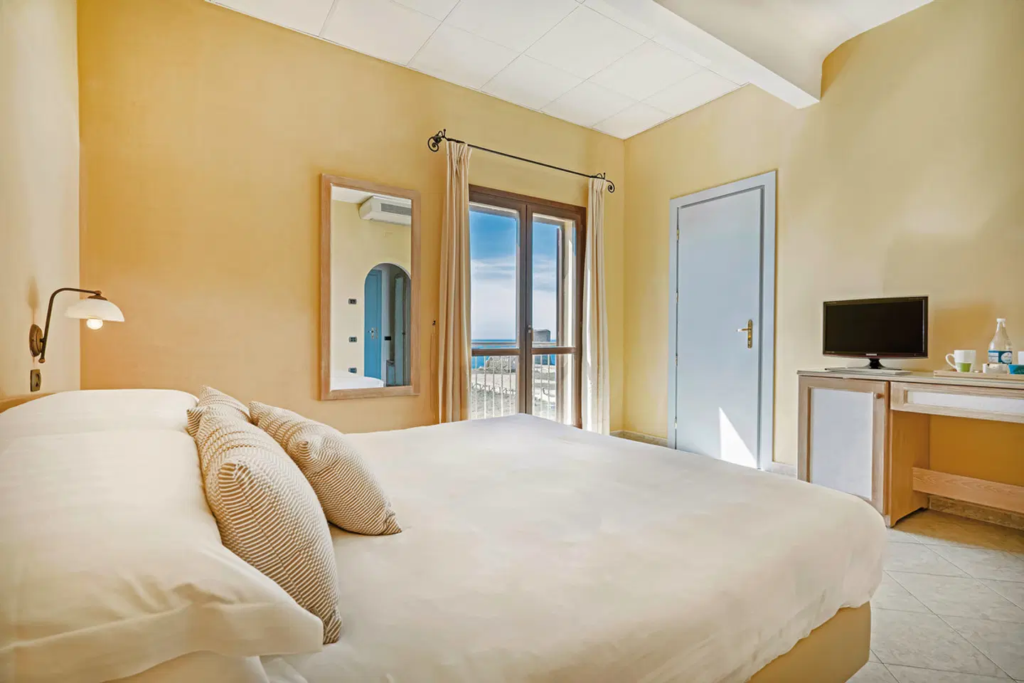 La Baja ROOM_EXAMPLE