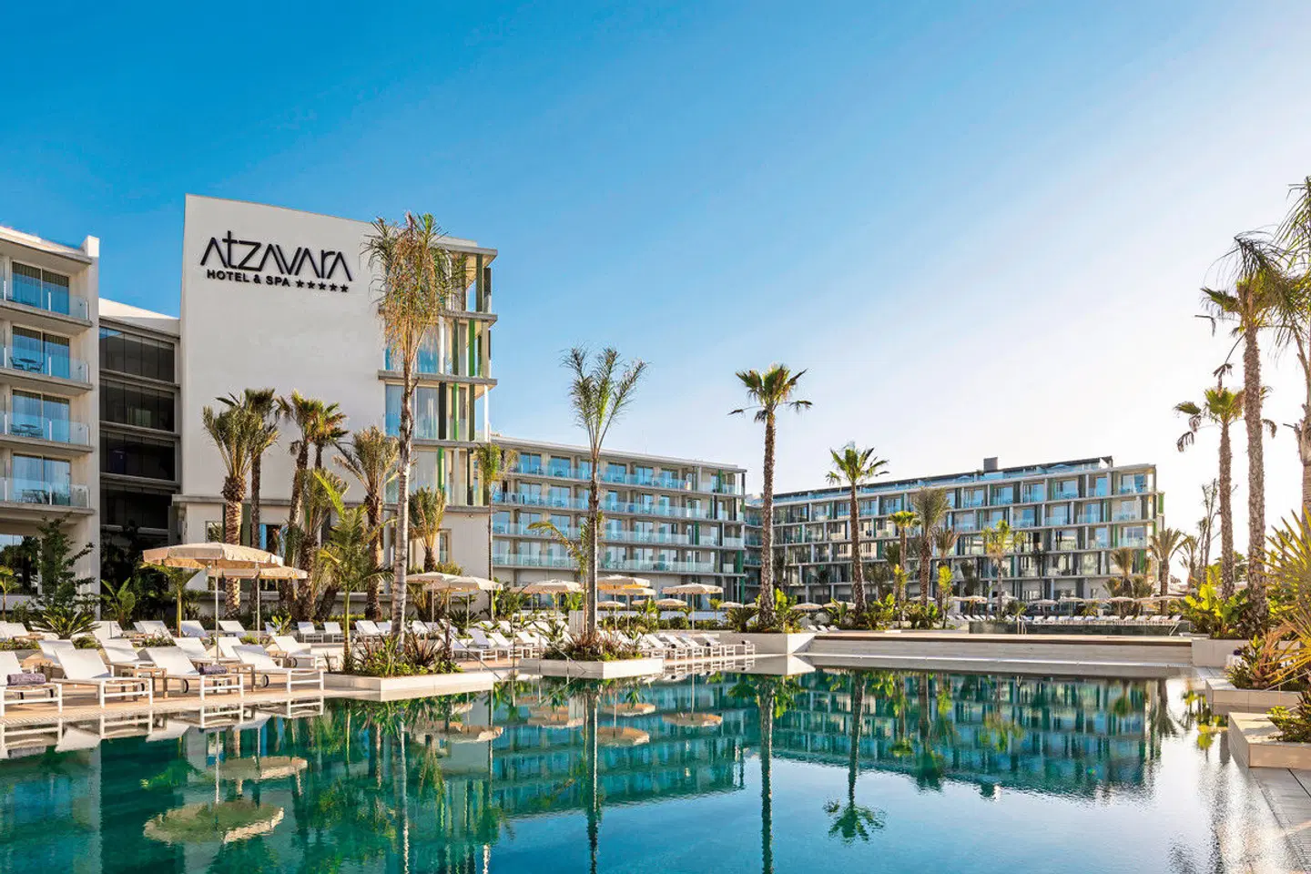 Atzavara Hotel & Spa OUTDOOR_POOL