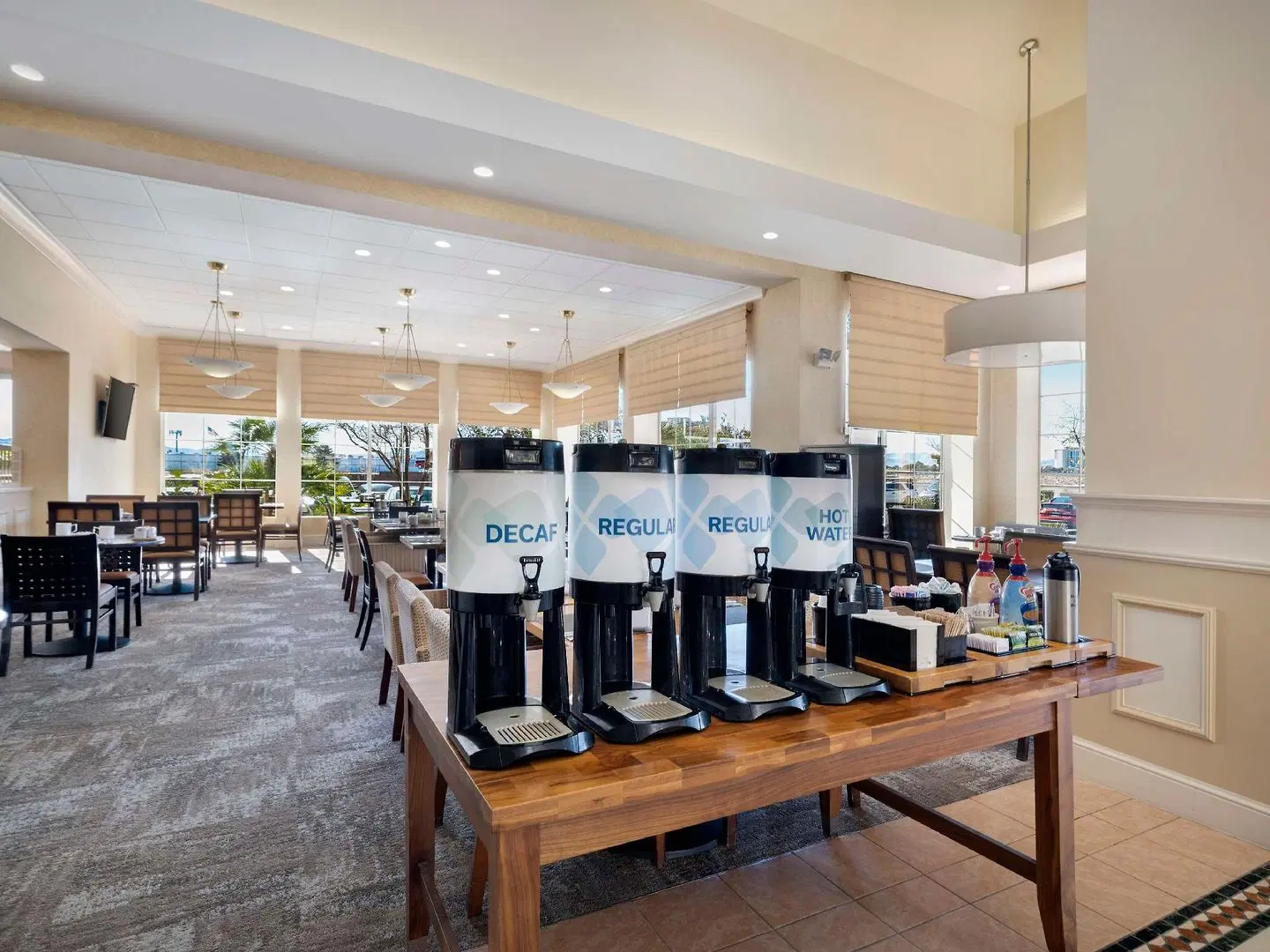 Hilton Garden Inn Las Vegas Strip South Bar