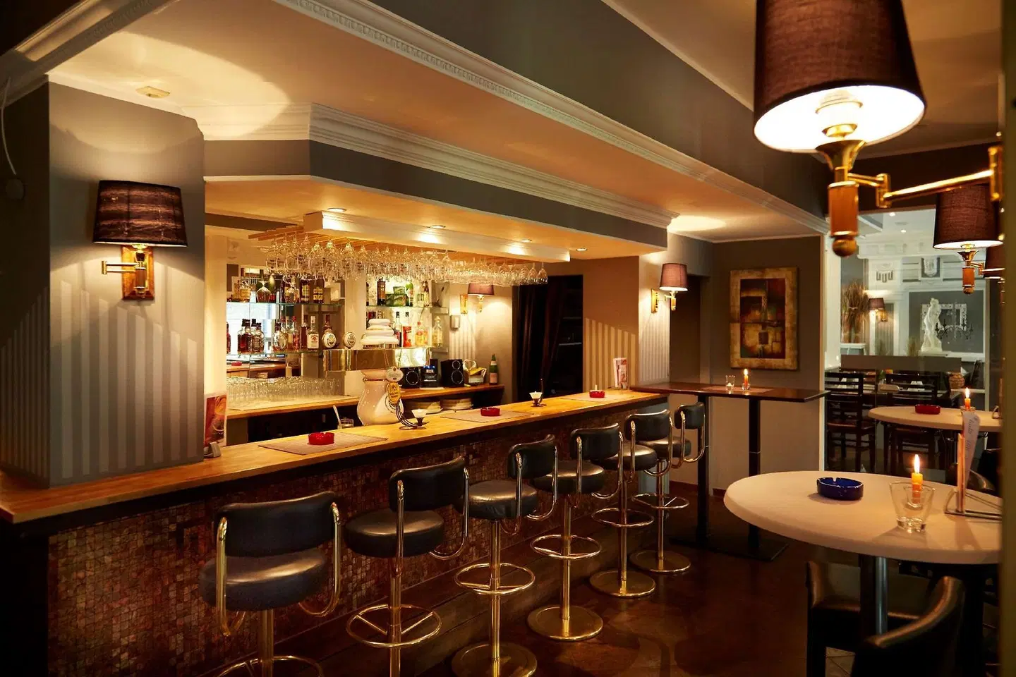 Plöner See by Tulip Inn Bar