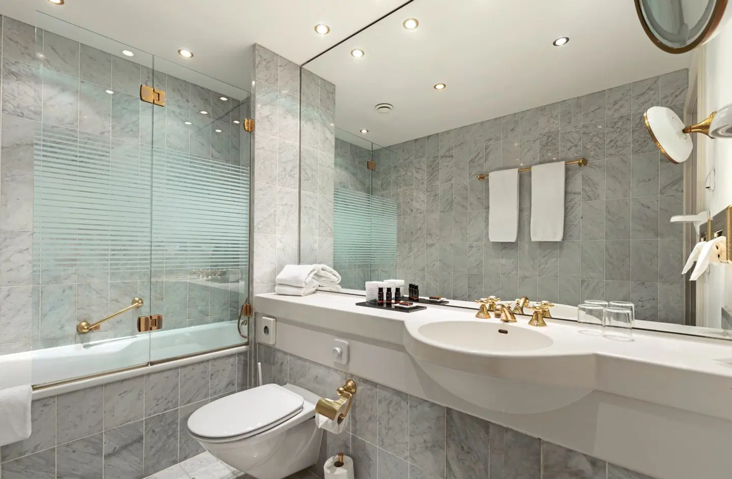 Hotel Halm Konstanz Badezimmer