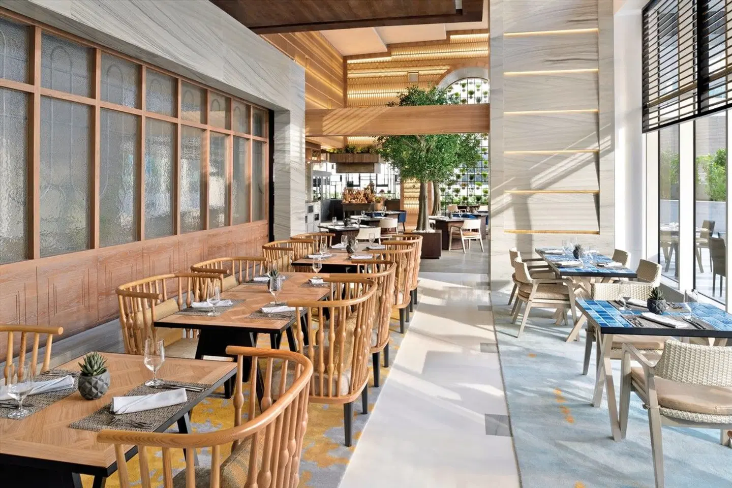 Crowne Plaza Dubai Marina Restaurant