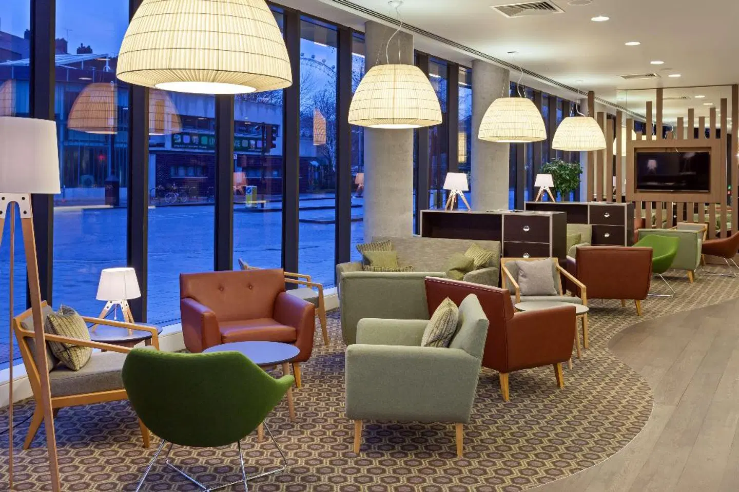 Hampton by Hilton London Waterloo LOUNGE_LOBBY