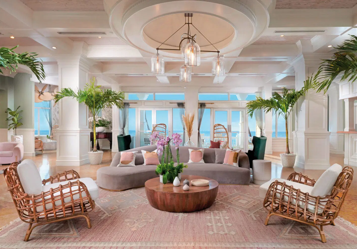 Pelican Grand Beach Resort LOUNGE_LOBBY