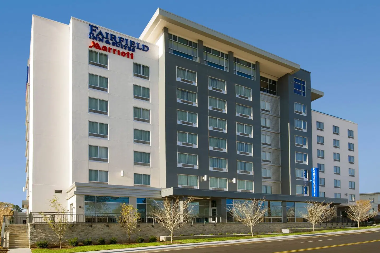 Fairfield Inn & Suites by Marriott Nashville Downtown/The Gulch EXTERIOR