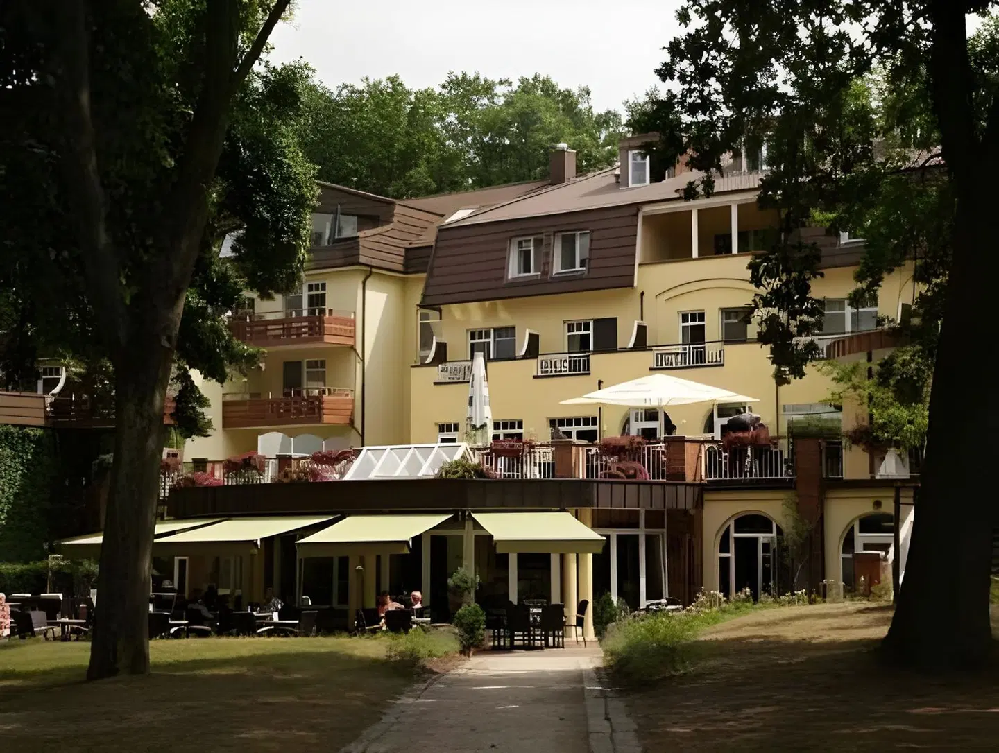 Kurhaus am Inselsee EXTERIOR