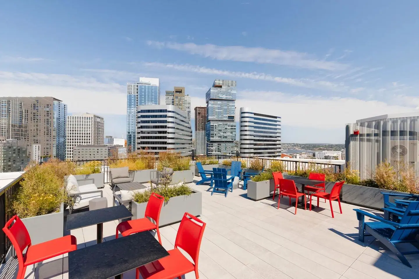 Sonder at Pivot Strand