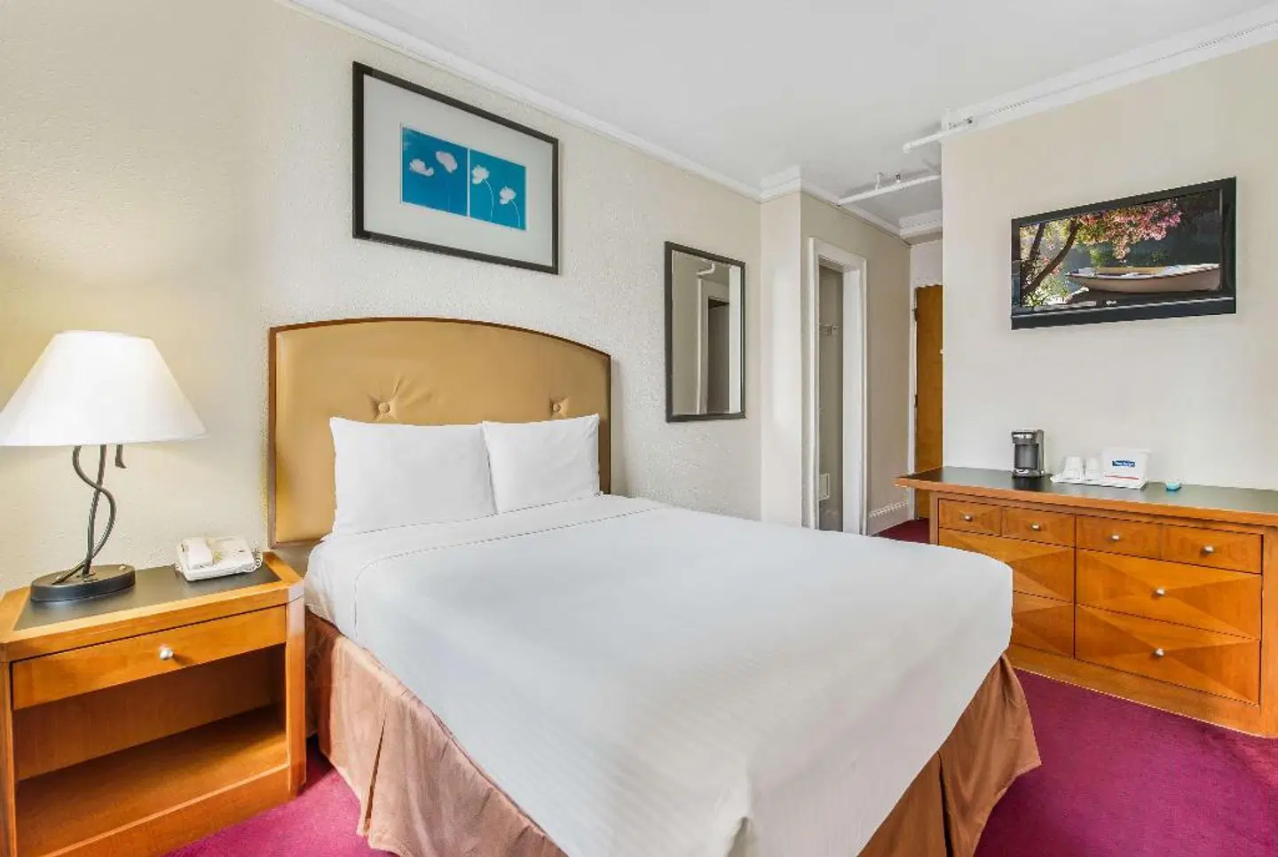 Travelodge by Wyndham Downtown Chicago ROOM_EXAMPLE