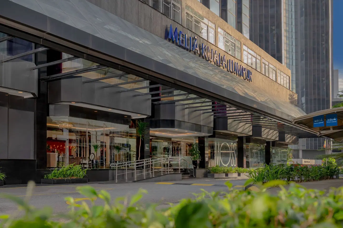 Meliá Kuala Lumpur EXTERIOR