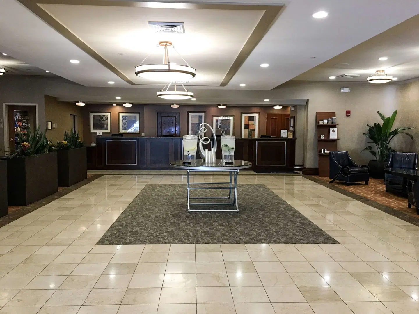 Hampton Inn & Suites Birmingham-Downtown-Tutwiler LOUNGE_LOBBY