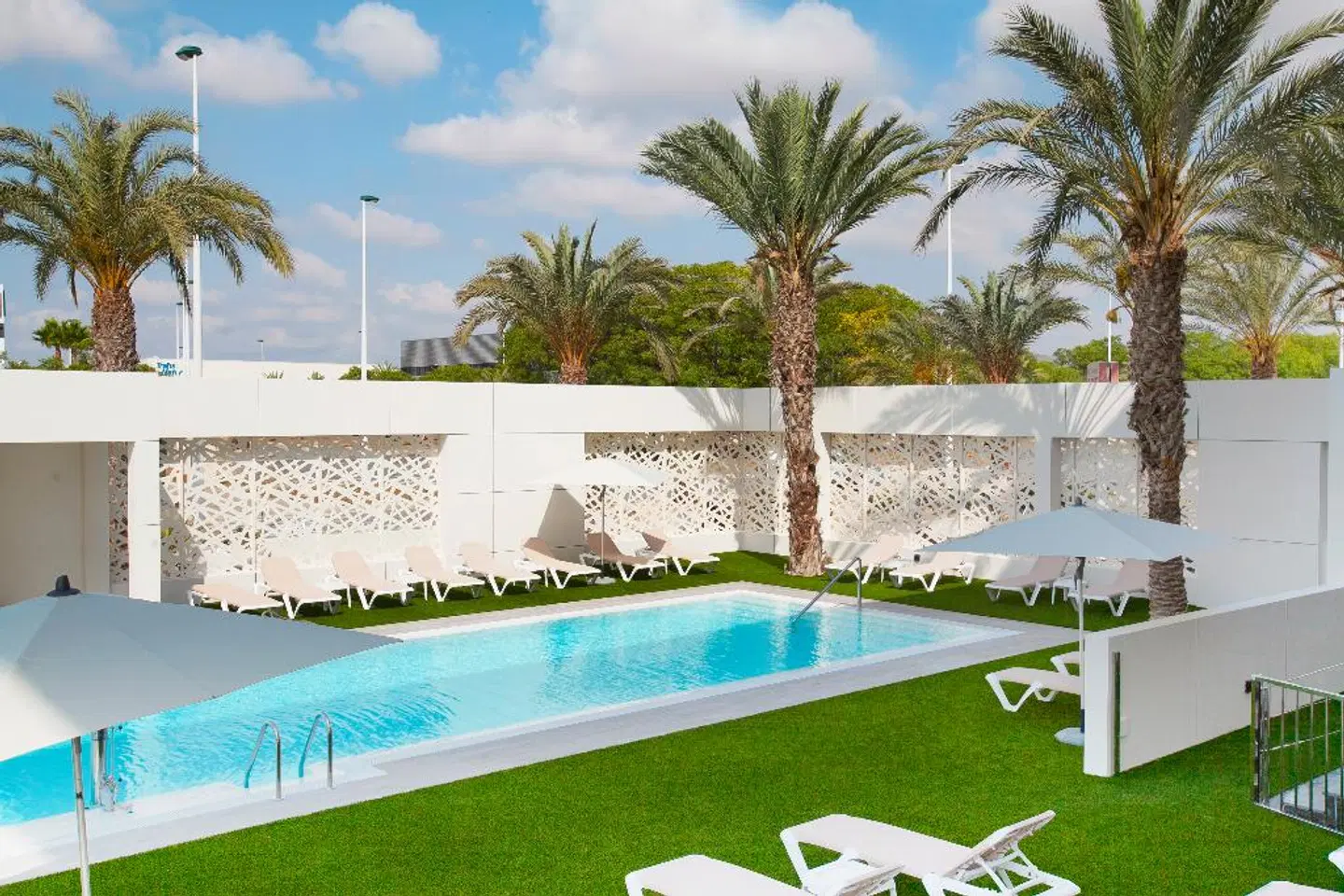 Hotel Port Elche OUTDOOR_POOL