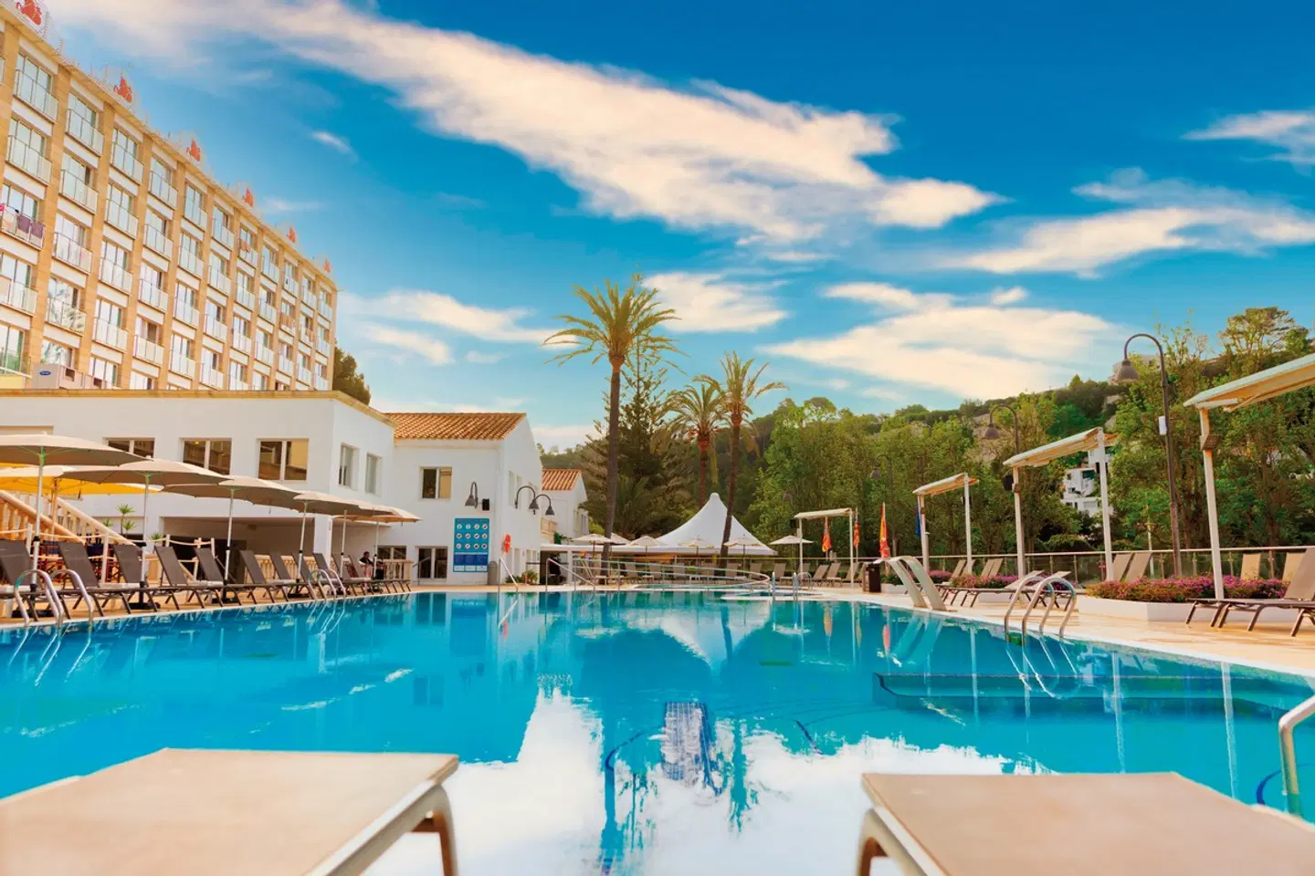 Minura Cala Galdana Hotel & Appartements D'Aljandar OUTDOOR_POOL