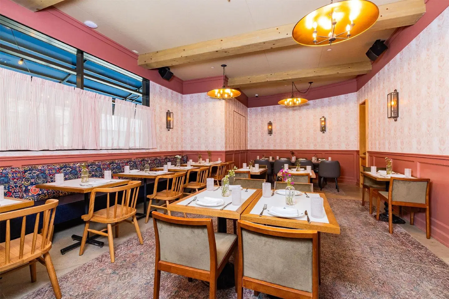 Home2 Suites by Hilton Chicago River North Restaurant