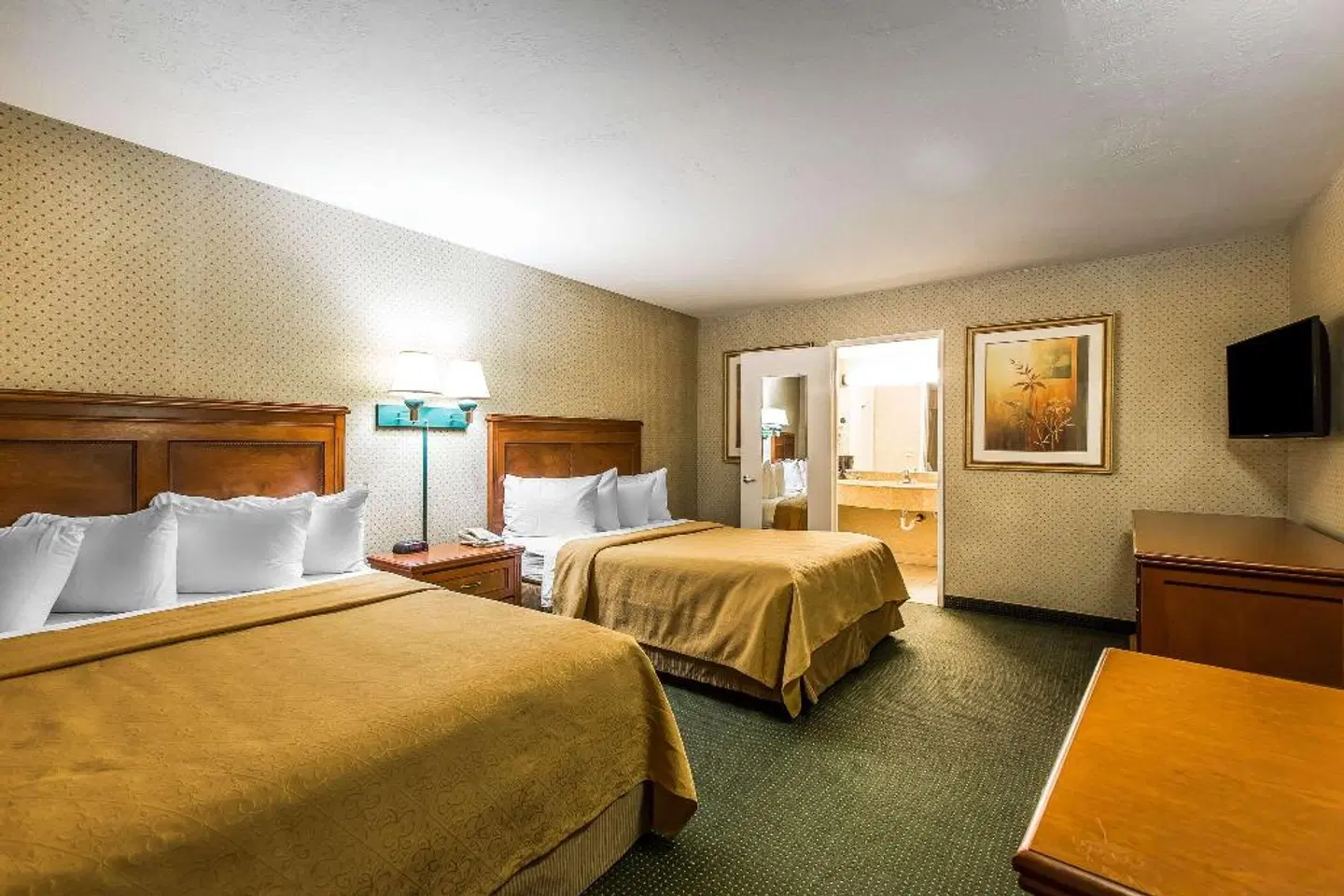 Quality Inn Near China Lake Naval Station ROOM_EXAMPLE