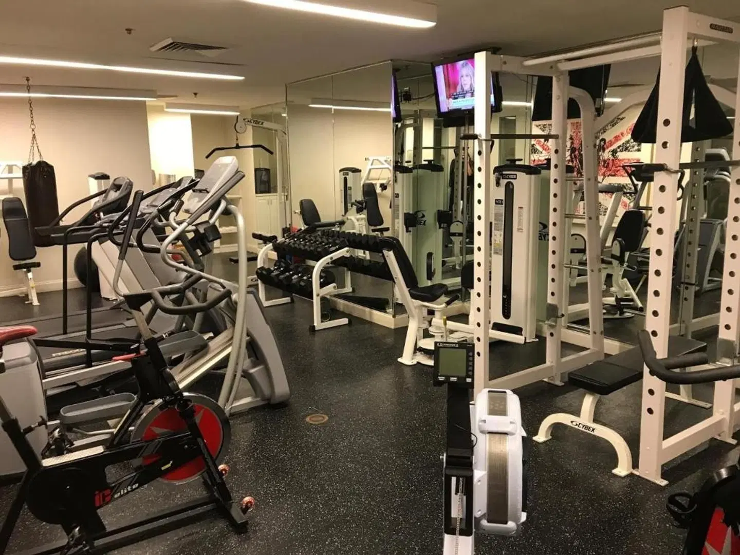 Loft 523 SPORTS_AND_LEISURE