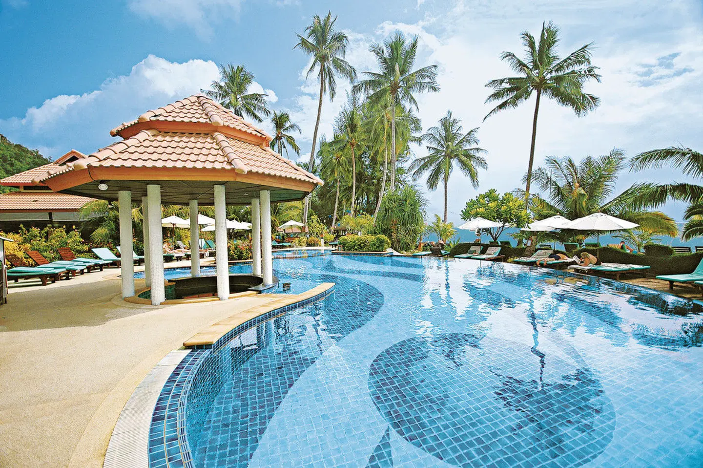 Koh Chang Paradise Resort & Spa OUTDOOR_POOL
