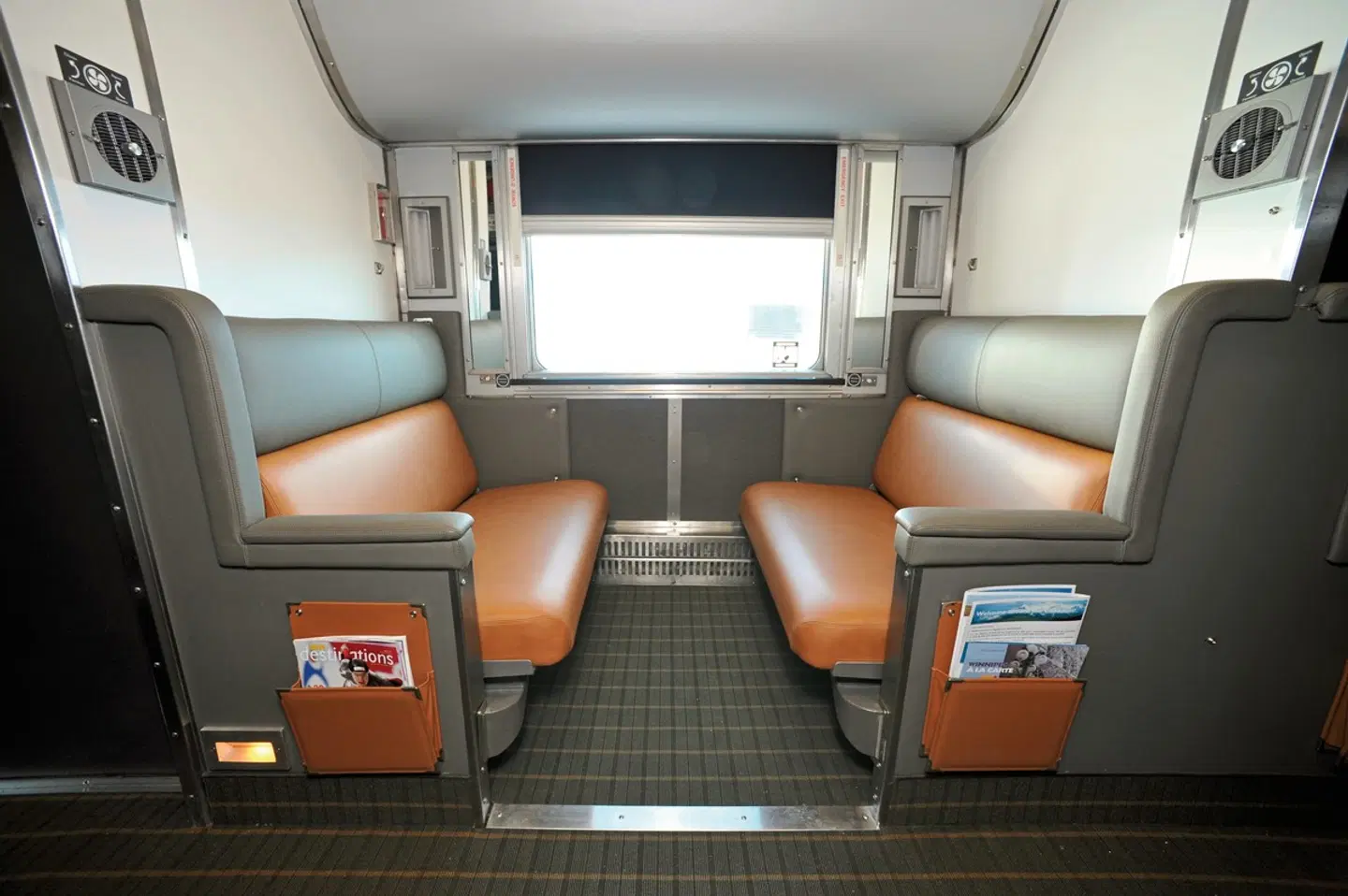 VIA Rail - The Canadian (Jasper-Vancouver) ROOM_EXAMPLE