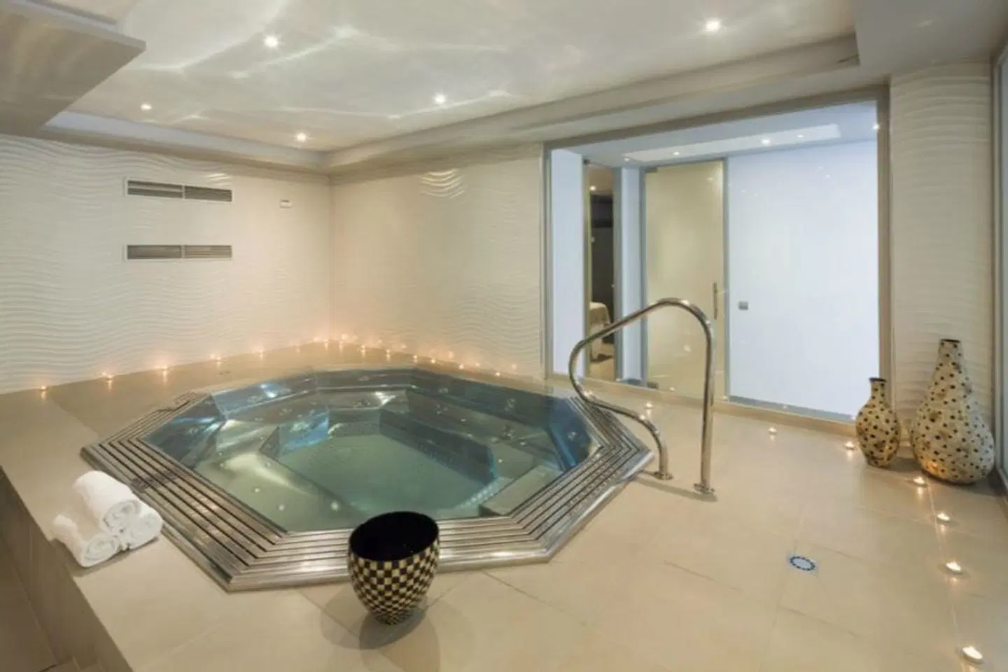 AxelBeach Ibiza HEALTH_BEAUTY