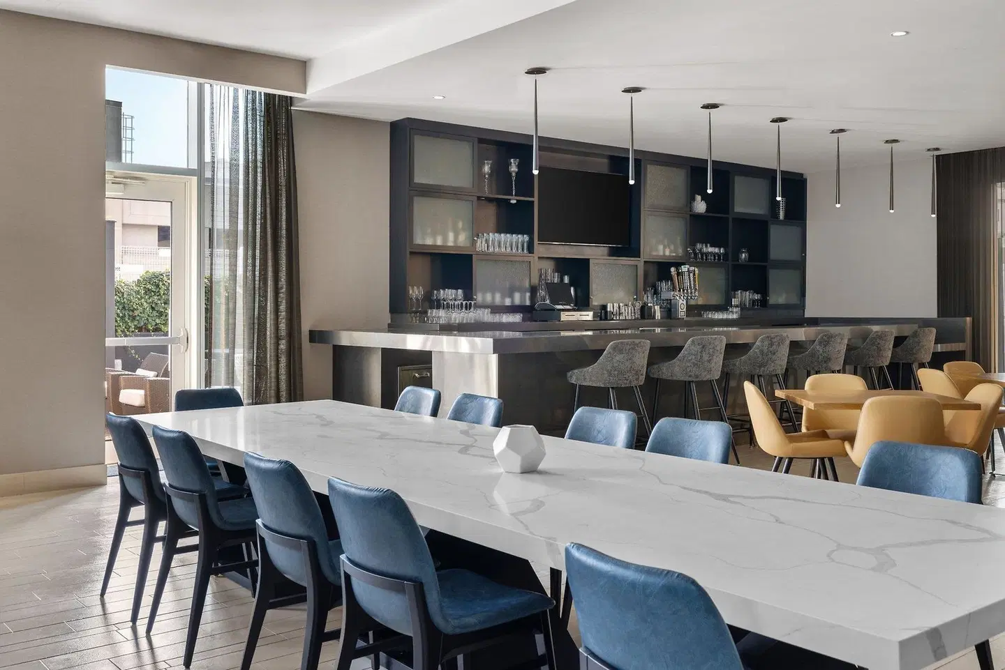 Residence Inn by Marriott New York The Bronx at Metro Center Atrium Konferenz