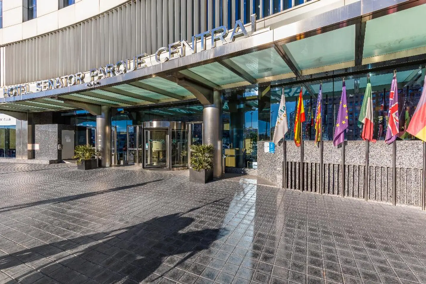 Senator Parque Central Hotel EXTERIOR