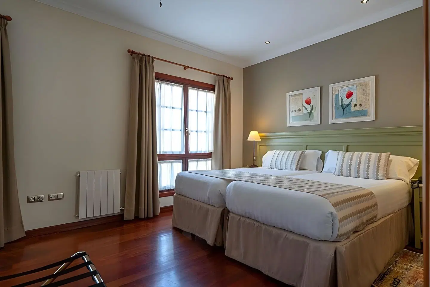 Laguna Nivaria ROOM_EXAMPLE