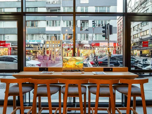 ibis Istanbul Sisli Bar