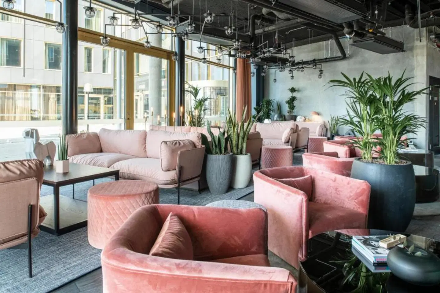 Quality Hotel The Box LOUNGE_LOBBY