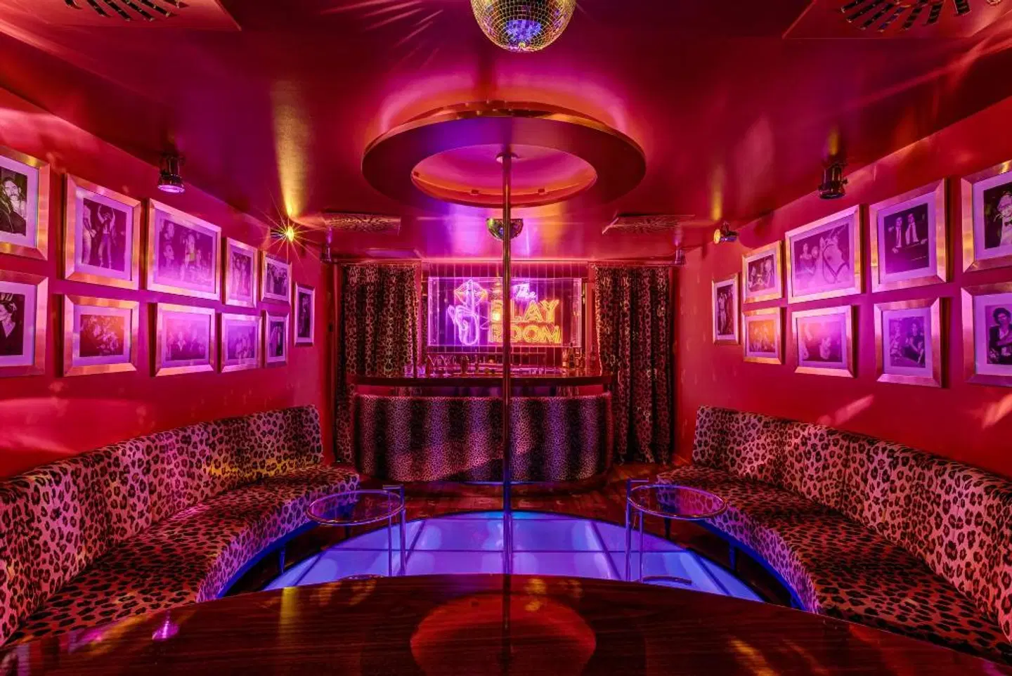 Romeo's Ibiza Konferenz