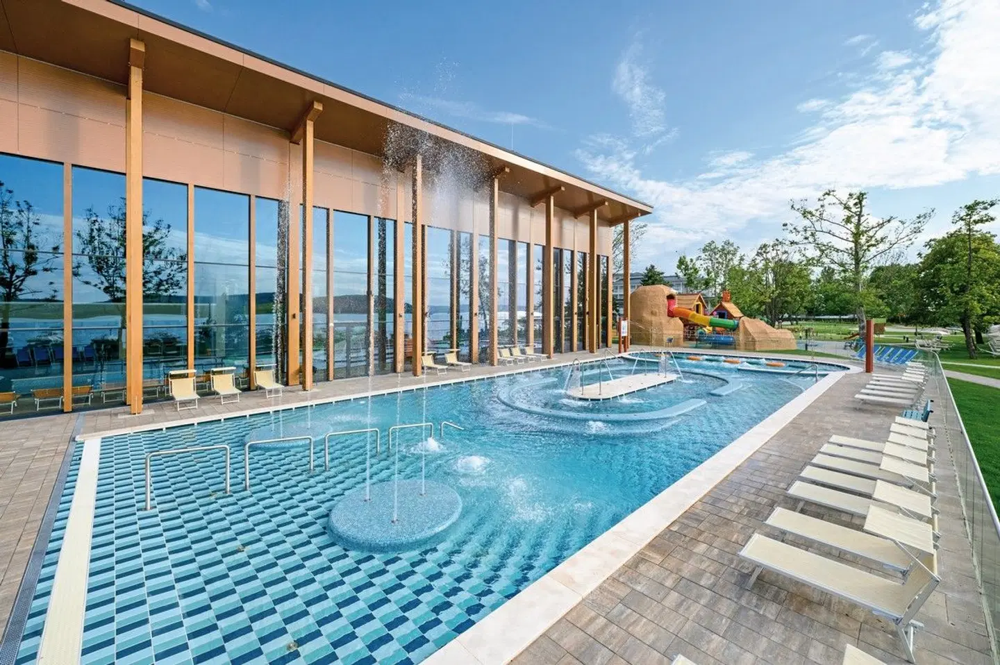 Mövenpick BalaLand Resort Lake Balaton OUTDOOR_POOL