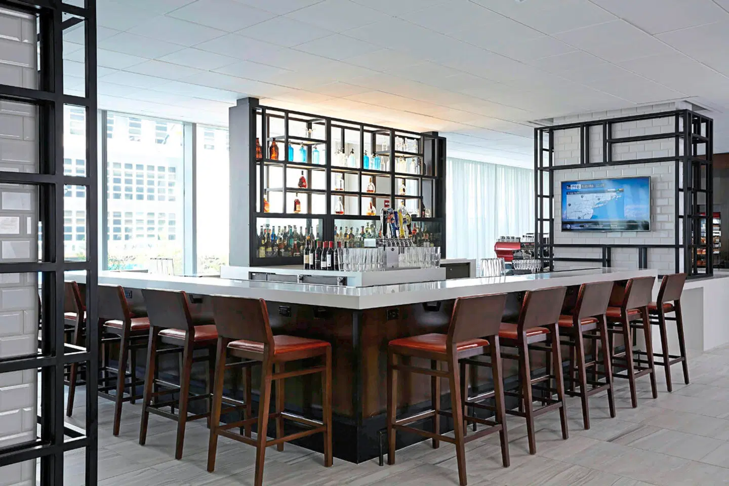 New York Marriott at the Brooklyn Bridge Bar