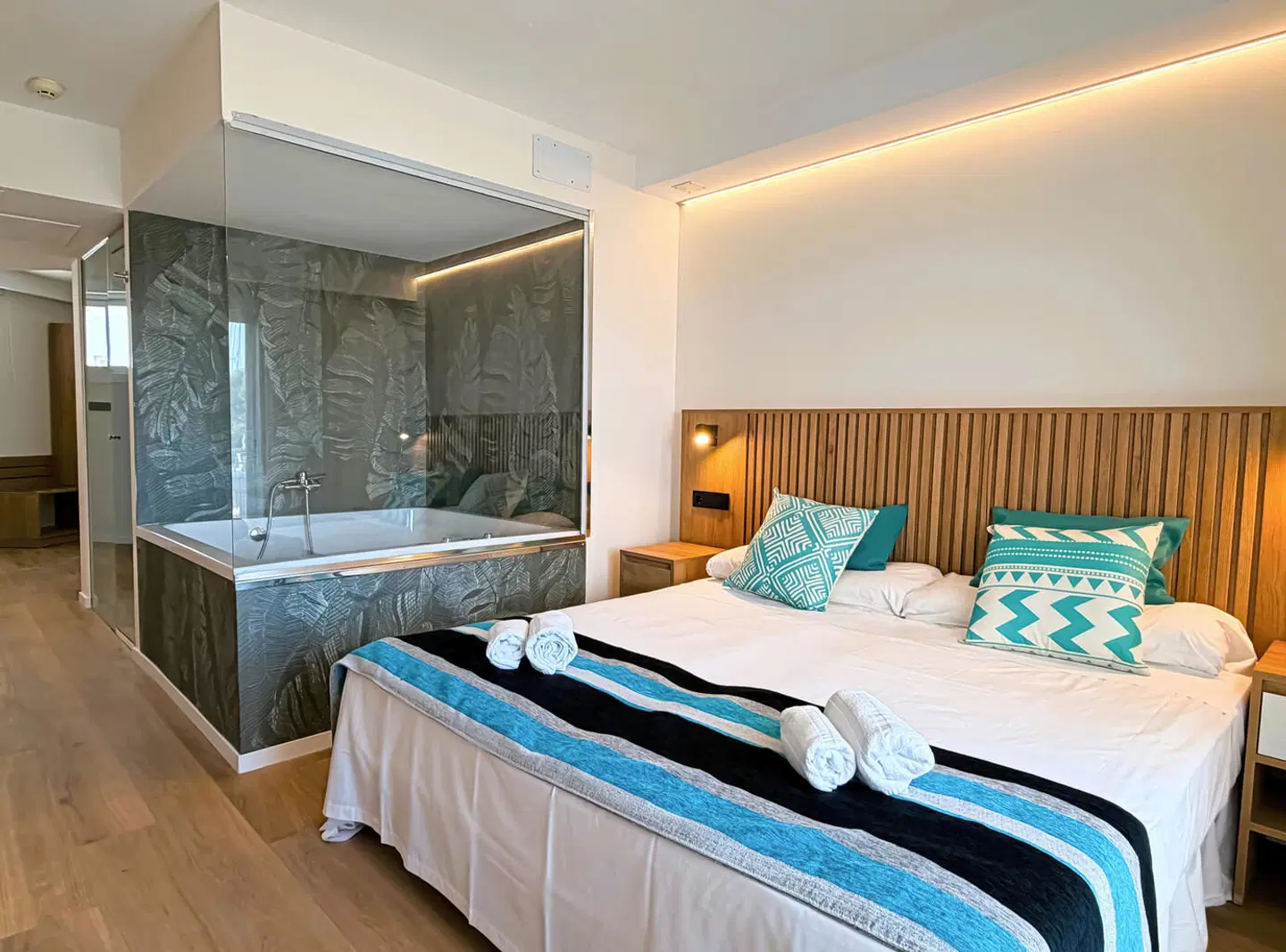 Welikehotel Triton Beach ROOM_EXAMPLE