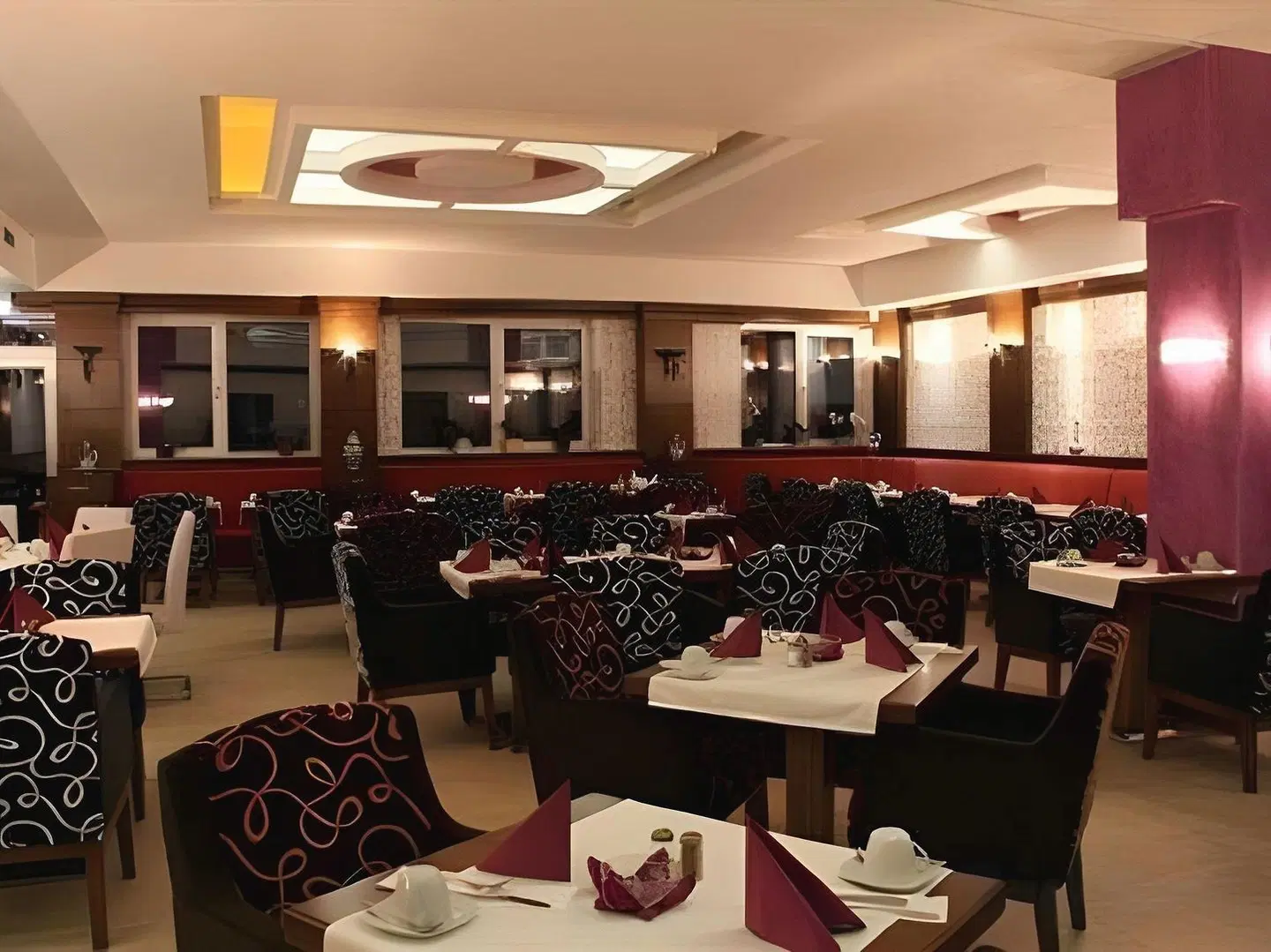 Olive INN Mörfelden-Walldorf Flughafen Frankfurt Restaurant