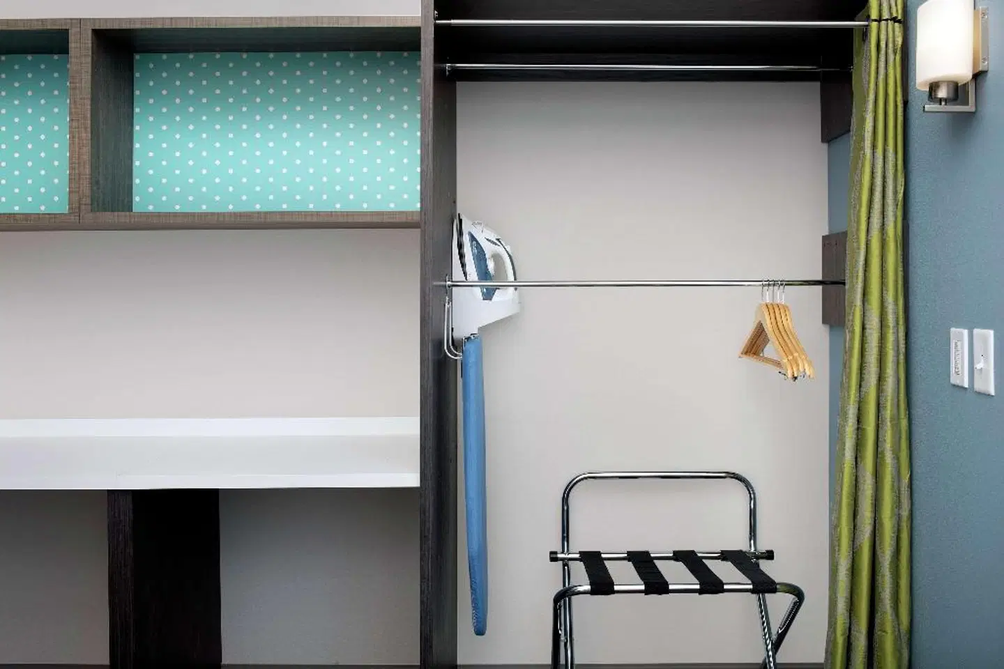 Home2 Suites by Hilton Phoenix Airport South Badezimmer