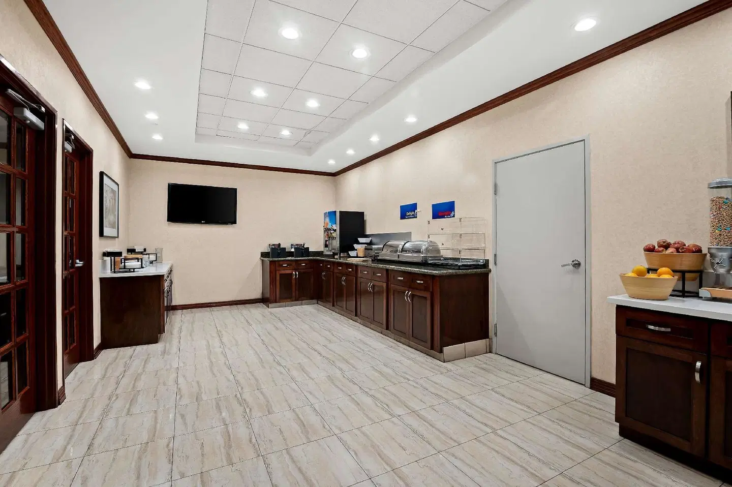 Best Western Ontario Mills Mall ROOM_EXAMPLE