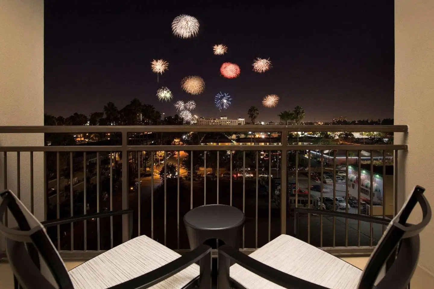 Hampton Inn & Suites Los Angeles/Anaheim-Garden Grove Bar