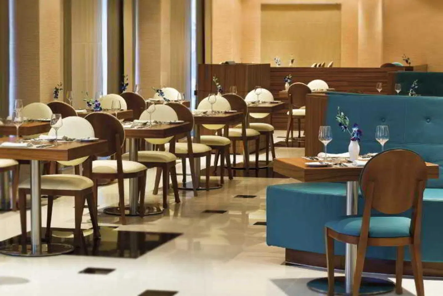 Avani Deira Dubai Restaurant