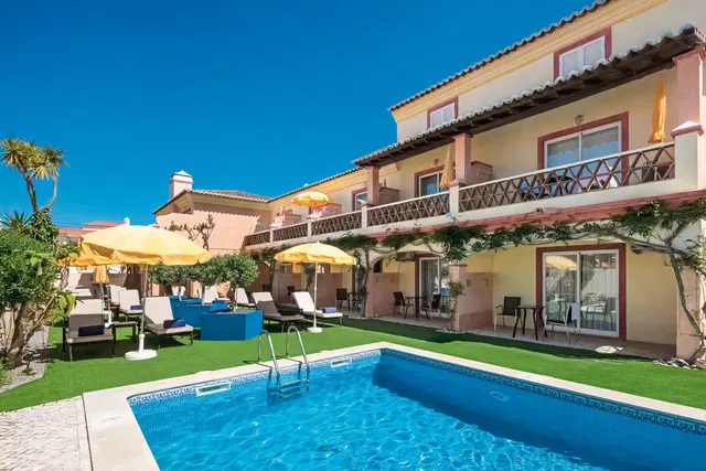 Costa d'Oiro Ambiance Village OUTDOOR_POOL