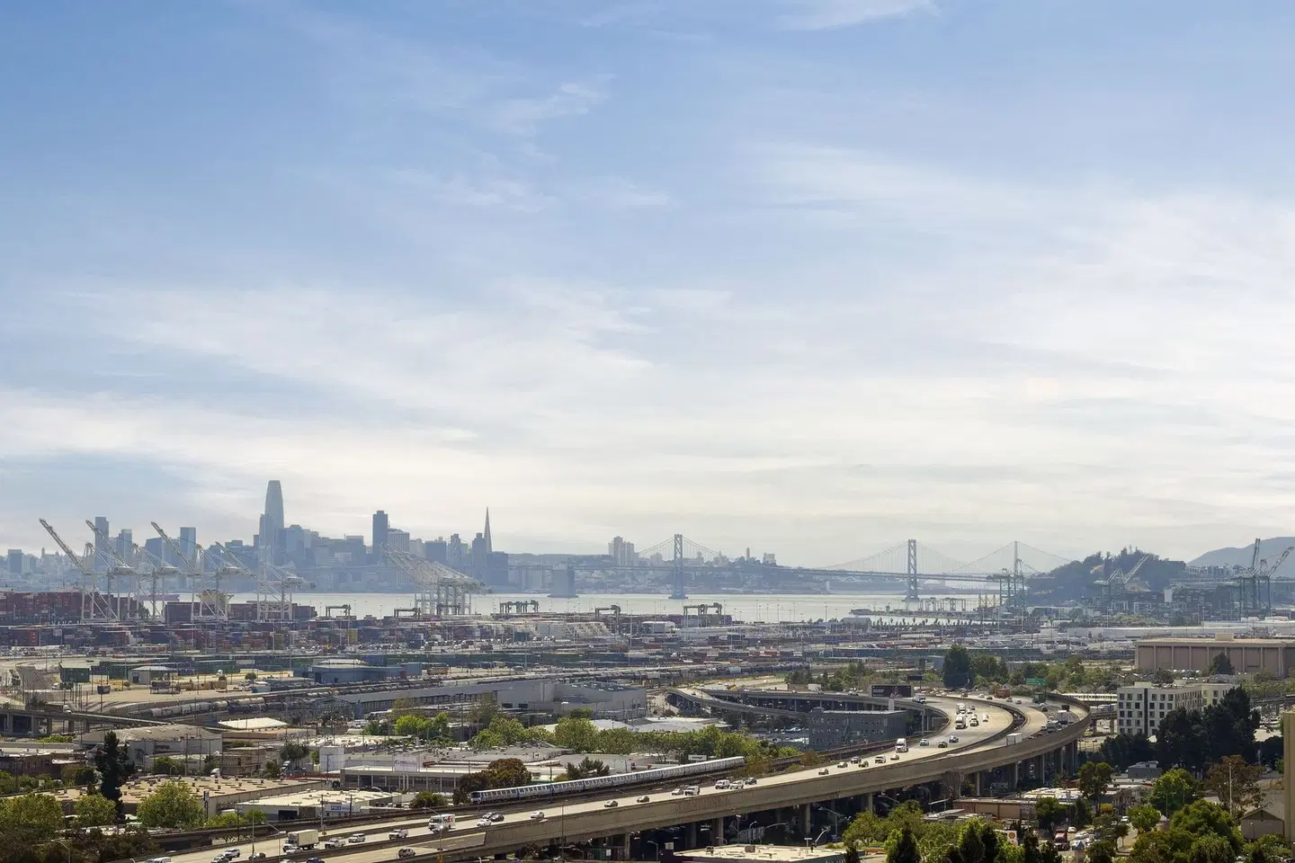 Marriott Oakland City Center LANDSCAPE