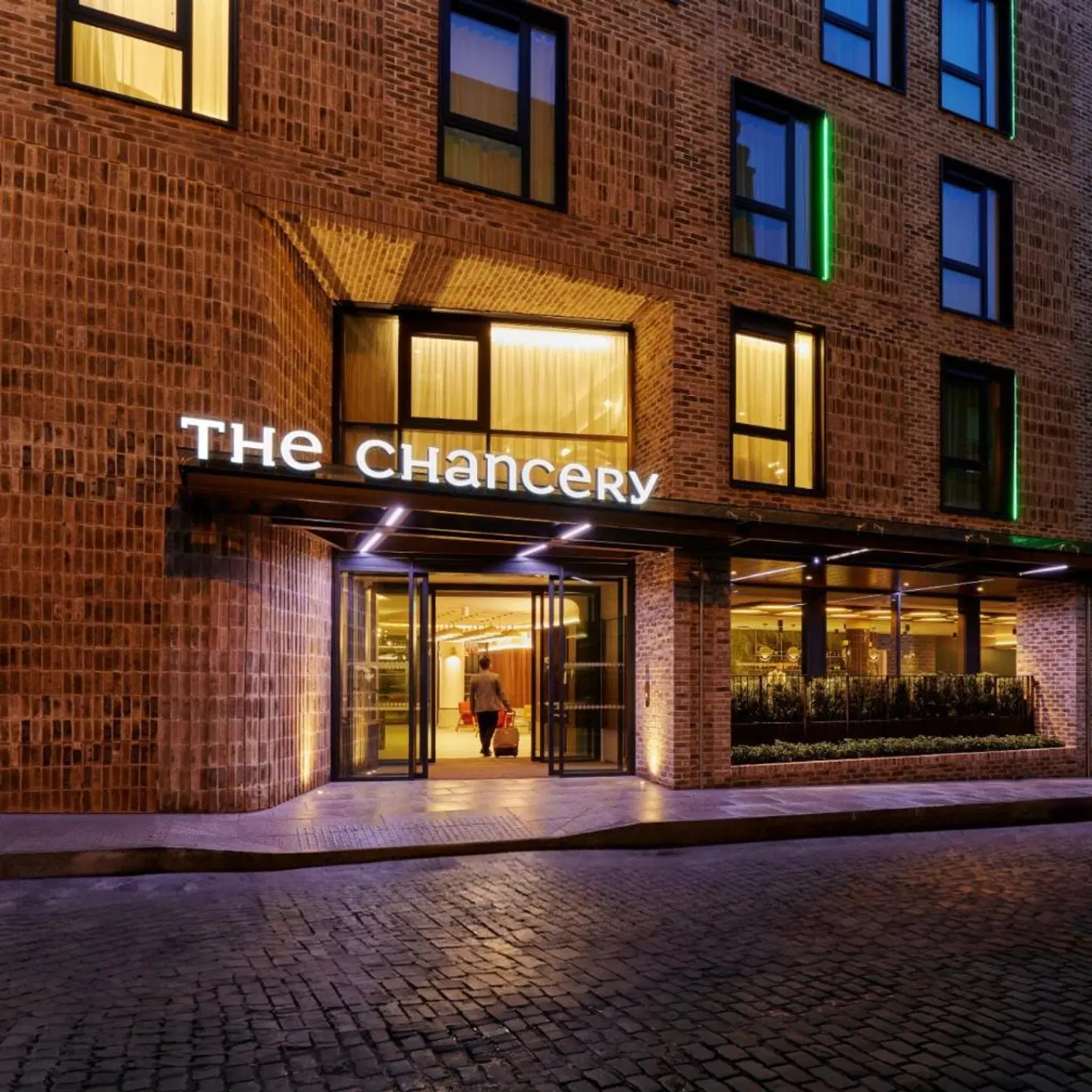 The Chancery Hotel EXTERIOR