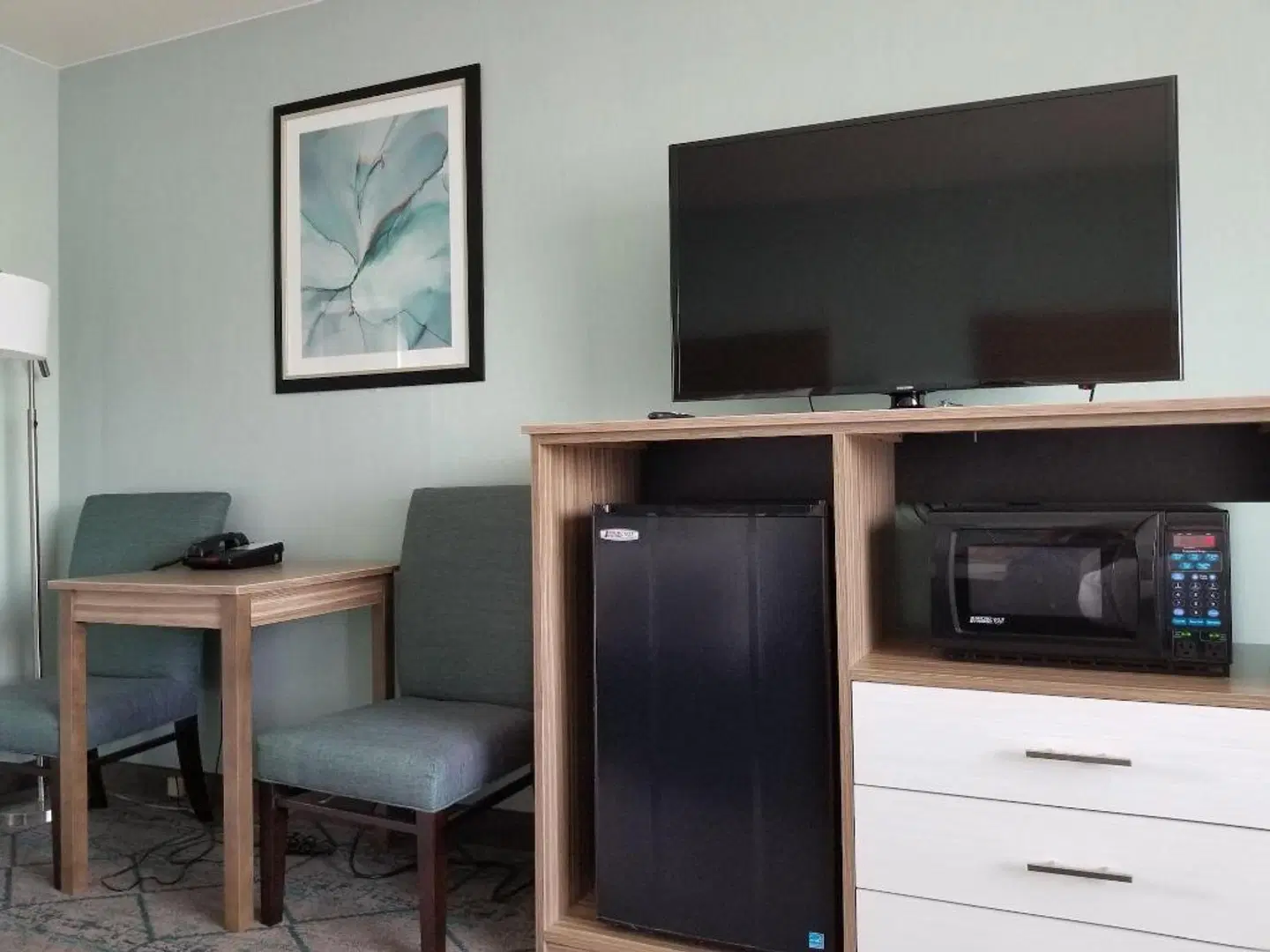 Avania Inn - Santa Barbara ROOM_EXAMPLE