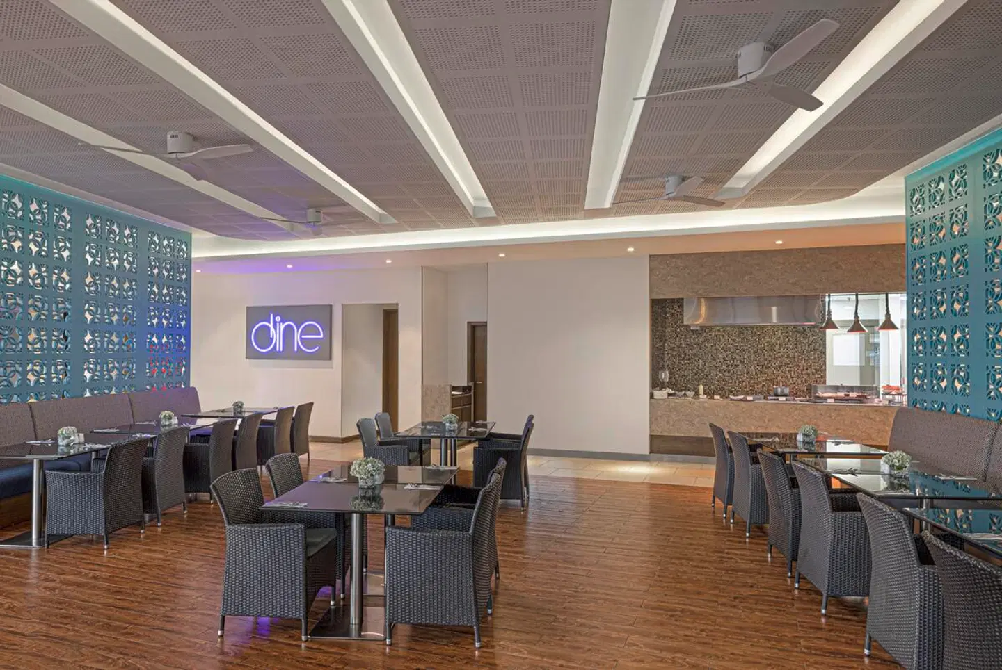 Radisson Hotel Kandy Restaurant