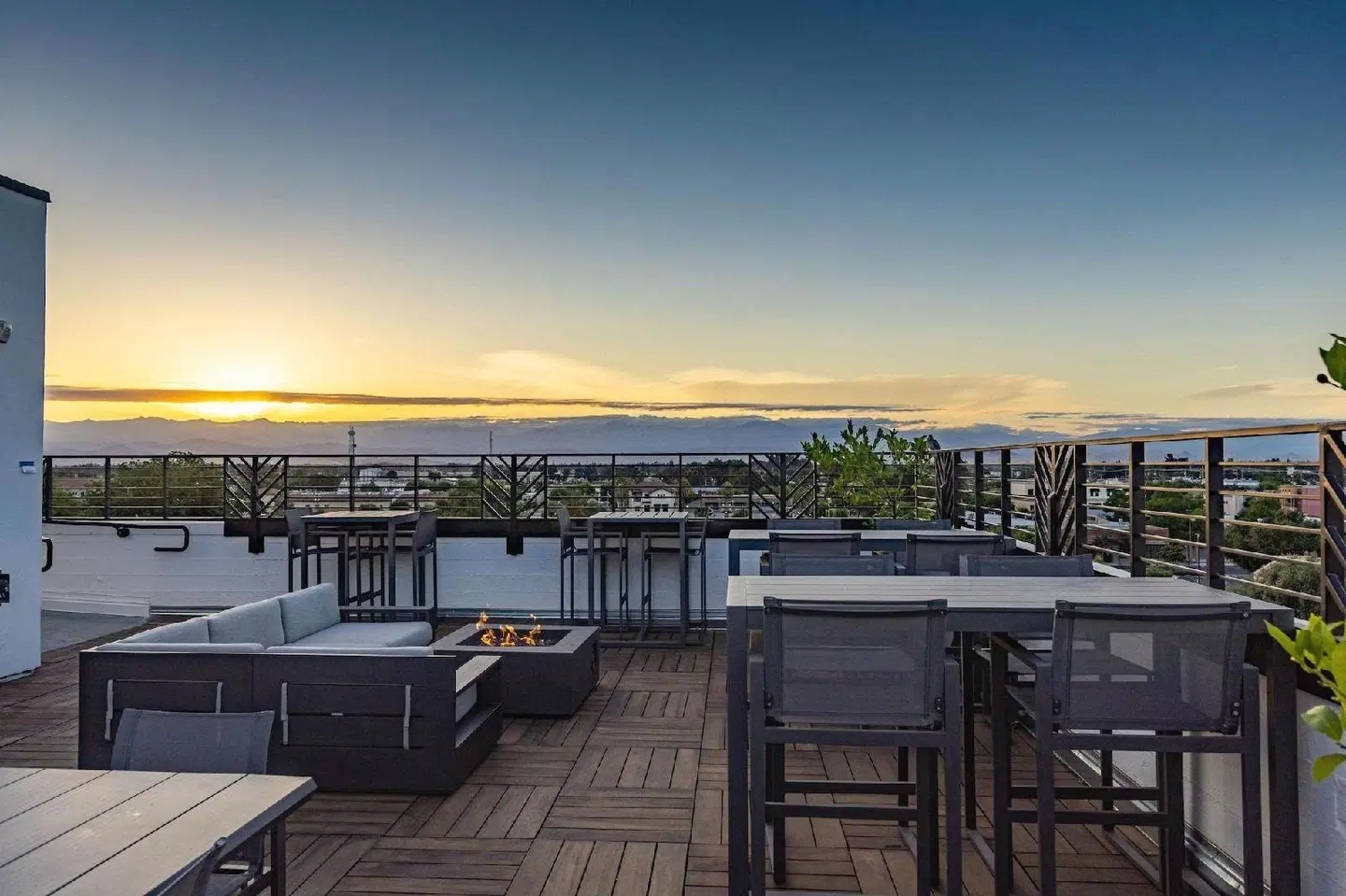 The Darling Hotel Terrasse