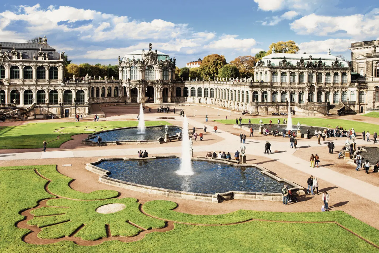 Der Elbe-Radweg klassisch EXTERIOR